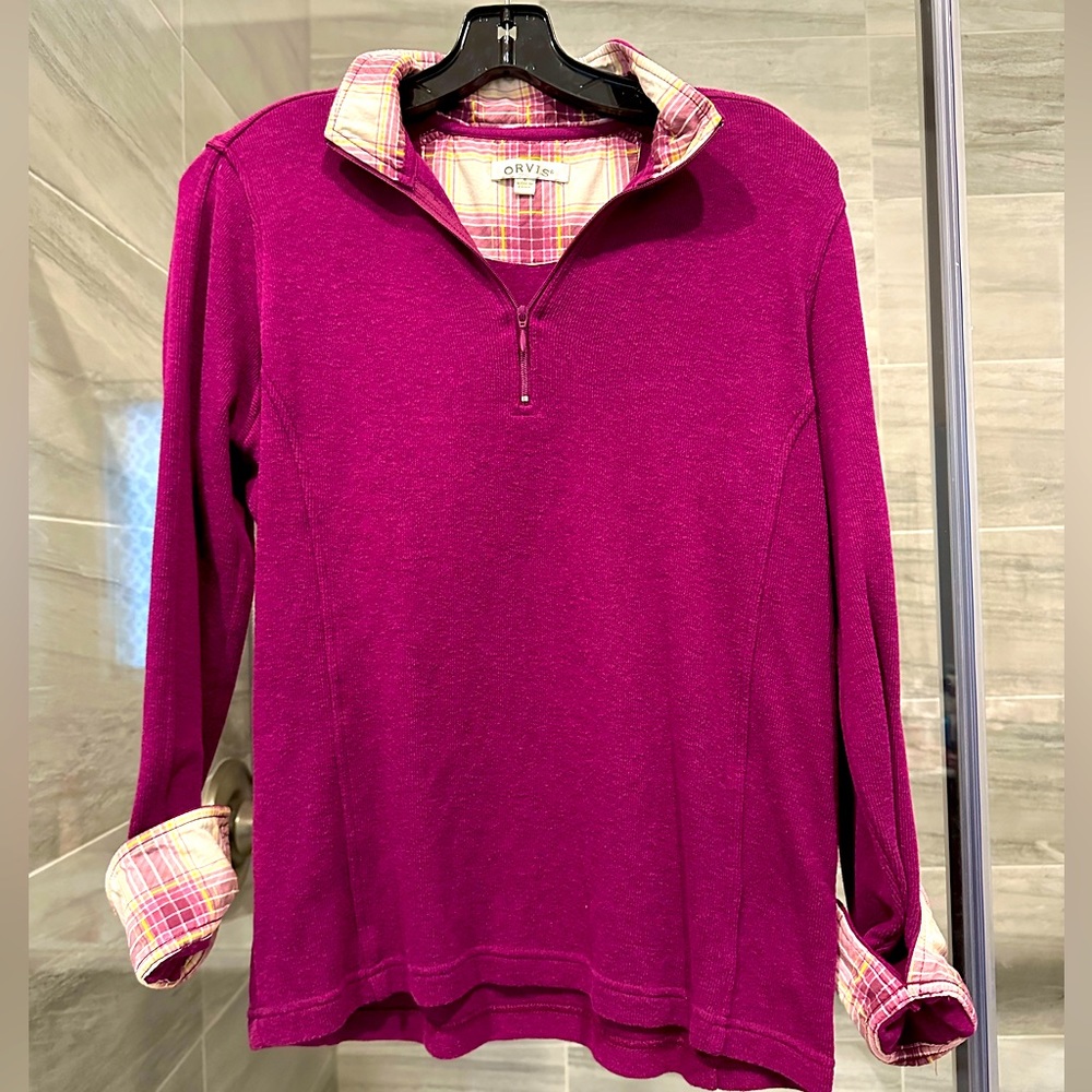 Orvis magenta sweater size small